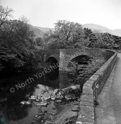 River Rawthey, Rawthey Bridge and Howgill Fells